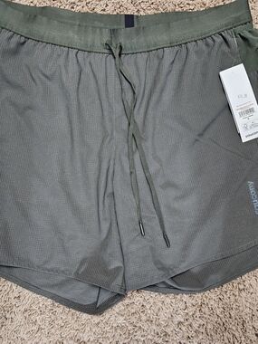 Saucony Olive Green Women's Athletic Shorts with Drawstring